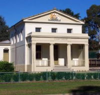 Berry Courthouse - eAccommodation