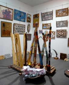 Laddie Timbery Aboriginal Art And Crafts - eAccommodation 0