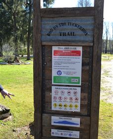 Dog On The Tucker Box Recreational Trail - eAccommodation 0