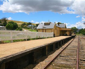 Gundagai Heritage Railway - eAccommodation 6