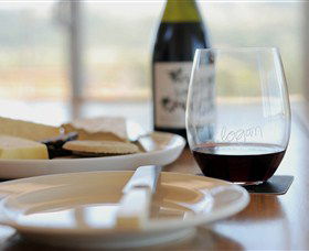 Logan Wines - eAccommodation 3