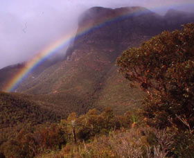 Bluff Knoll, Stirling Range National Park - eAccommodation 2