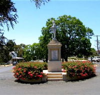 Goombungee War Memorial - eAccommodation