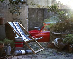 Ici Et La - eAccommodation 0