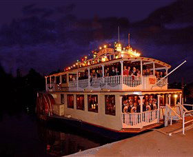 Nepean Belle Paddlewheeler - eAccommodation 4