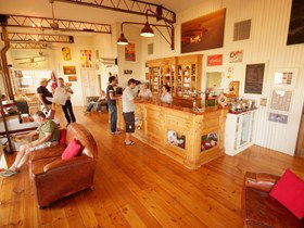 Adelaide Biplanes - eAccommodation 1