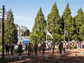 Macclesfield ANZAC Memorial Gardens - eAccommodation 1