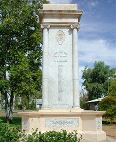Charleville War Memorial - eAccommodation 1