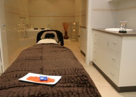 Visible Effects Cosmetic Clinic And Day Spa - eAccommodation 4