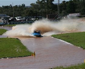 Griffith Boat Club - eAccommodation 2