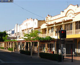 Moree Heritage And Art Deco Guided Walk - eAccommodation 3