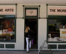 The Moree Gallery - eAccommodation 0
