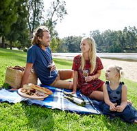 Wagga Beach - eAccommodation