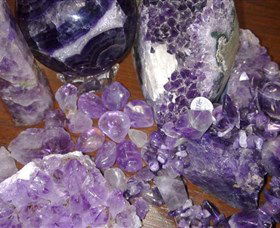 Earth Spirit Natures Clothing And Giftware - eAccommodation 3