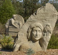 Heritage Sculptures at Pensioners Hill Lookout - eAccommodation