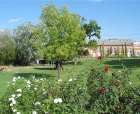 Ian Geddes Bushwalk - eAccommodation 0