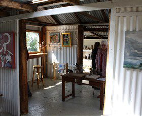 Tin Shed Gallery - eAccommodation 0