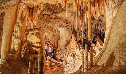 Kooringa Cave - eAccommodation 0