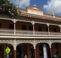 Childers Art Space CHARTS - eAccommodation