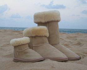Blue Mountains Ugg Boots - eAccommodation 0