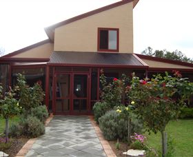 Nightingale Wines - eAccommodation 0