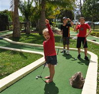 Hunter Valley Aqua Golf and Putt Putt - eAccommodation
