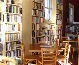 Exeter General Store - eAccommodation 1