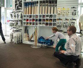 Bradman Museum And International Cricket Hall Of Fame - eAccommodation 3