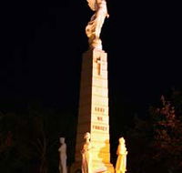 Cenotaph and Memorial Gates - eAccommodation