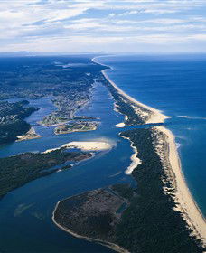 Ninety Mile Beach Marine National Park - eAccommodation 0