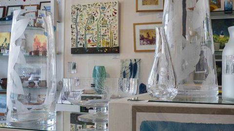 Art Aspects Gallery - eAccommodation 1