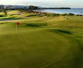 Wollongong Golf Club - eAccommodation 1