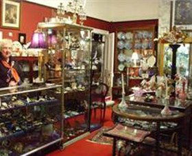 Nerilee Antiques - eAccommodation 0