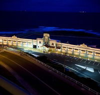 Newcastle Ocean Baths - eAccommodation