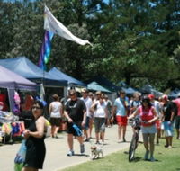 Broadbeach Art and Craft Markets - eAccommodation