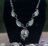 Australian Wildflower Jewellery Gallery - eAccommodation