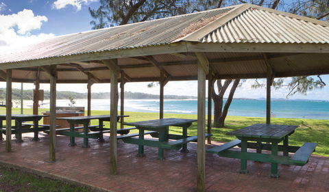 Woolgoolga Beach And Headland - eAccommodation 2