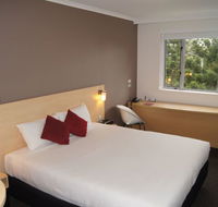 Ibis Sydney Olympic Park - eAccommodation