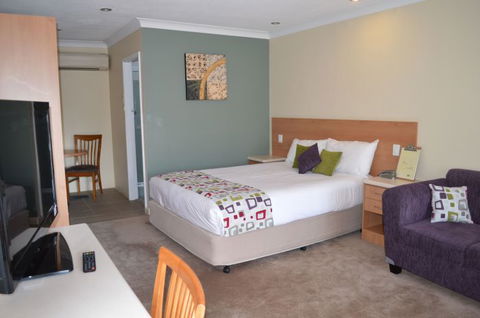Ibis Styles Orange - eAccommodation 1