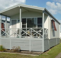 Belmont Pines Lakeside Holiday Park - eAccommodation