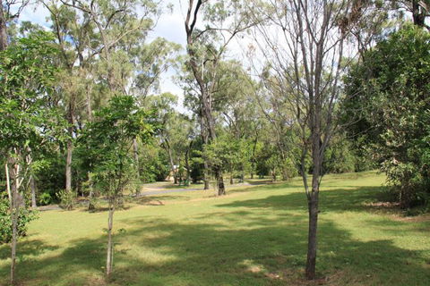 Capricorn Caves - eAccommodation 6