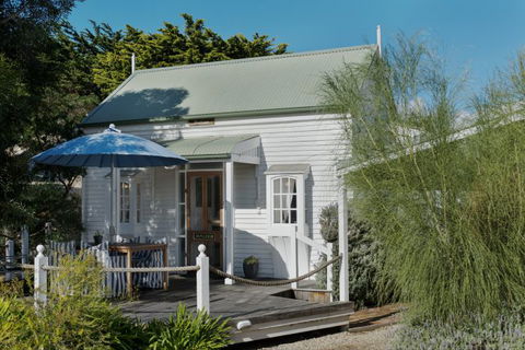 Beach Huts Middleton - eAccommodation 25