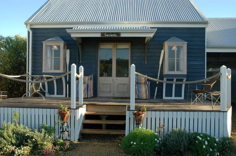 Beach Huts Middleton - eAccommodation 39