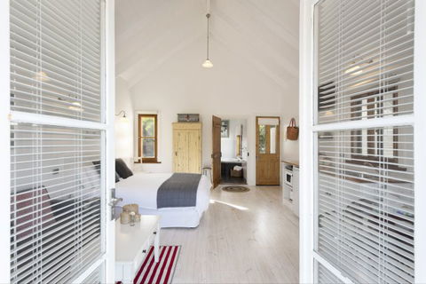 Beach Huts Middleton - eAccommodation 52
