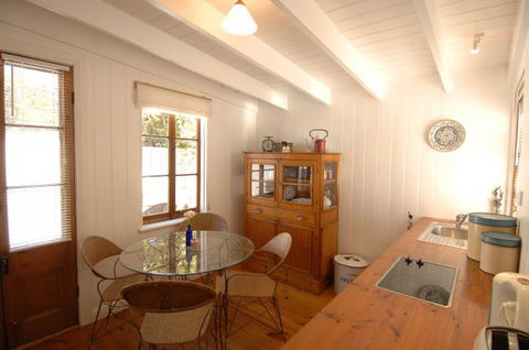 Beach Huts Middleton - eAccommodation 59