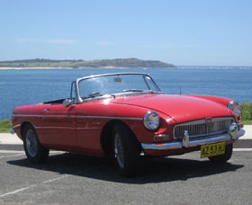 Vintage & Classic Car Hire - eAccommodation 0