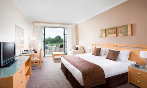 Mercure Kooindah Waters Central Coast - eAccommodation 0