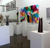 Colin Sweeney Art - eAccommodation