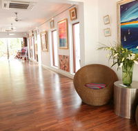Barefoot Art Food Wine - eAccommodation