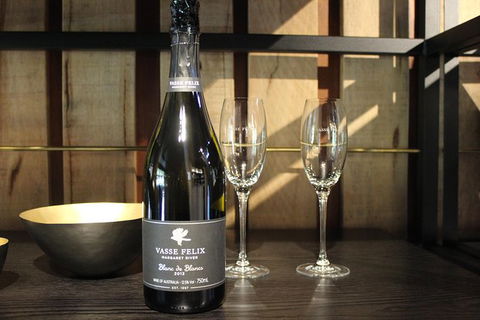 Margaret River Small-Group Full-Day Wine & Food Tour - eAccommodation 9